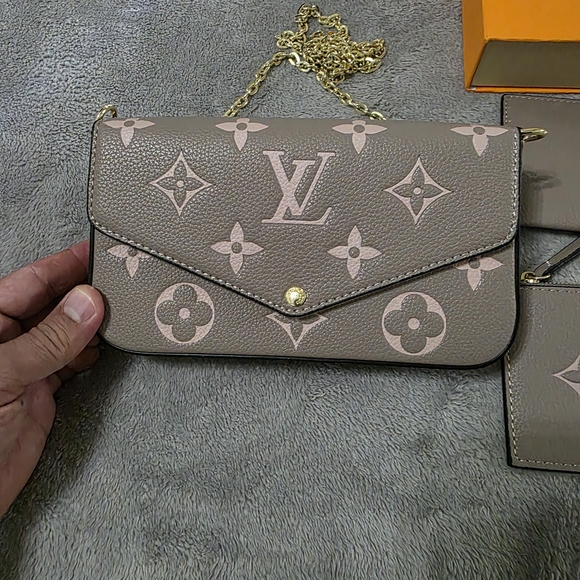 Louis Vuitton Taupe & Pink Monogram Chain Wallet Set - Picture 3 of 6